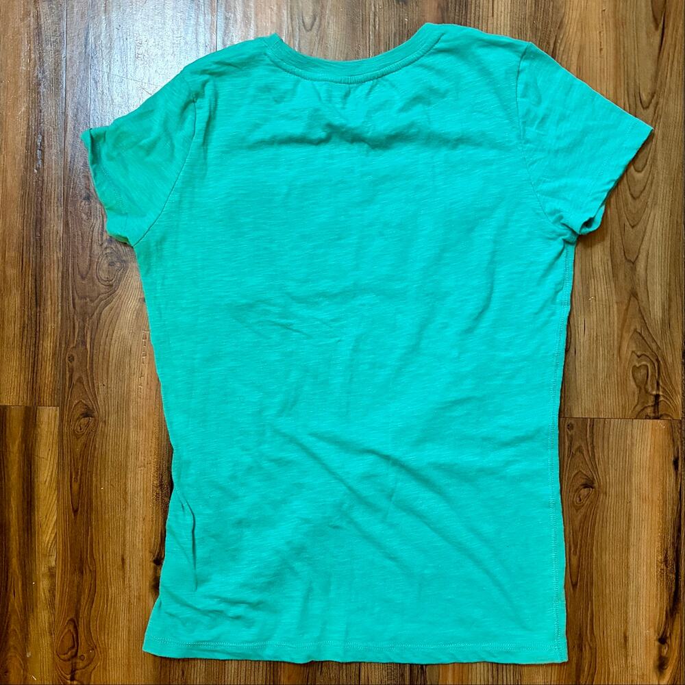 Classic AERO Aeropostale T-shirt Women L Short Sleeved - Picture 2 of 6